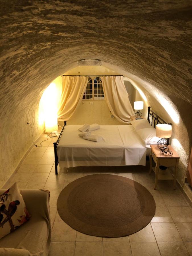Kamares Cave House 3 Apartment Alika Luaran gambar