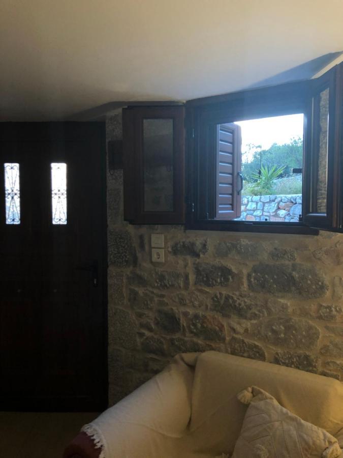 Kamares Cave House 3 Apartment Alika Luaran gambar