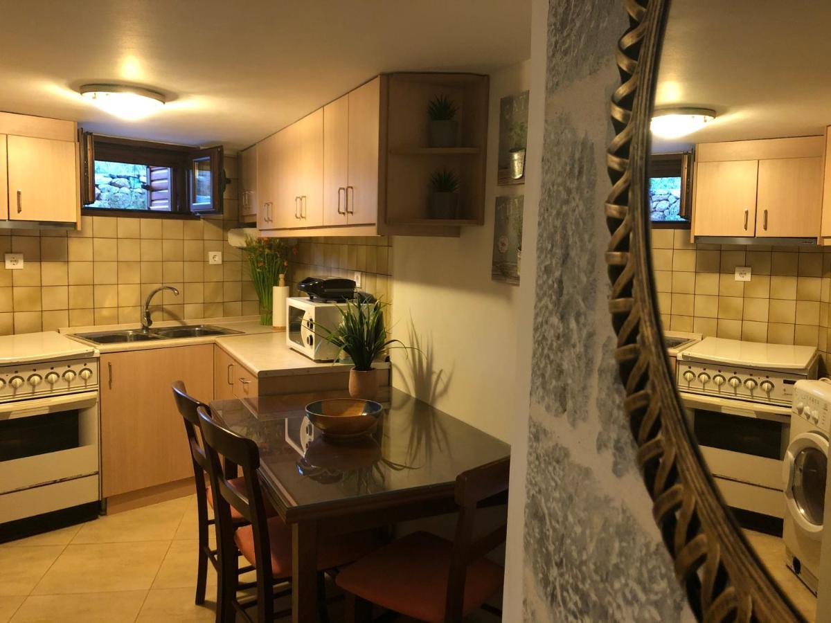 Kamares Cave House 3 Apartment Alika Luaran gambar