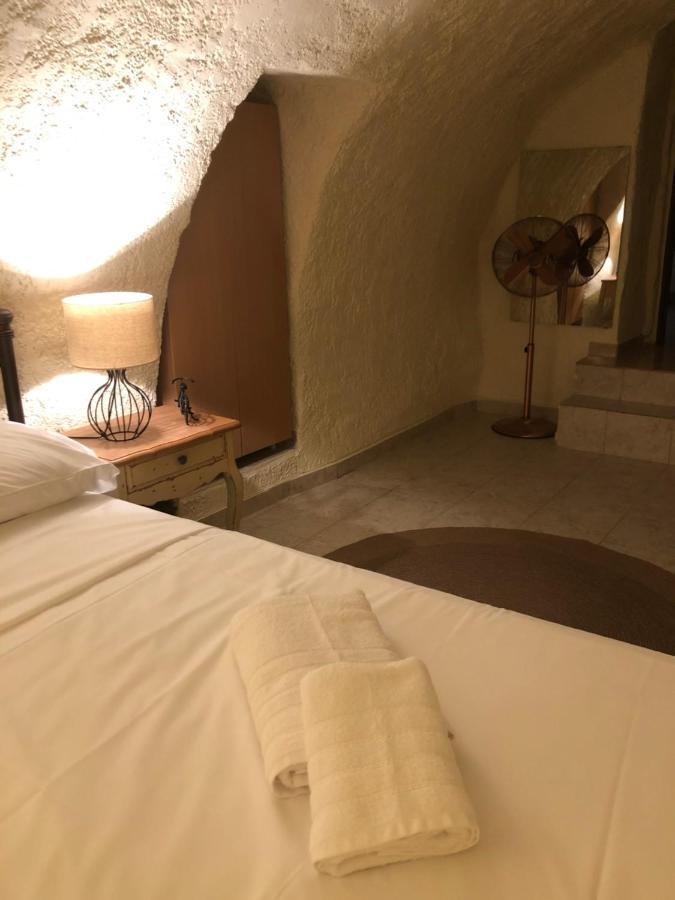 Kamares Cave House 3 Apartment Alika Luaran gambar